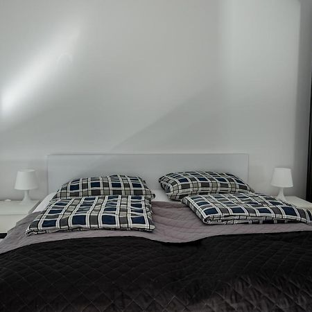 Świnoujście Nowy Apartament Z Duzym Tarasem I Parkingiem מראה חיצוני תמונה
