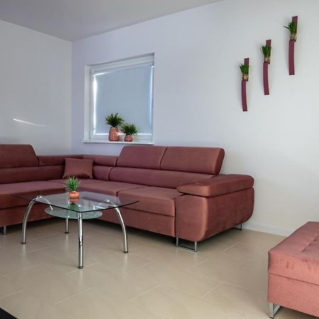 Świnoujście Nowy Apartament Z Duzym Tarasem I Parkingiem מראה חיצוני תמונה