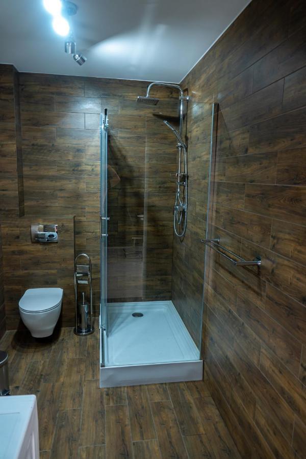 Świnoujście Nowy Apartament Z Duzym Tarasem I Parkingiem מראה חיצוני תמונה